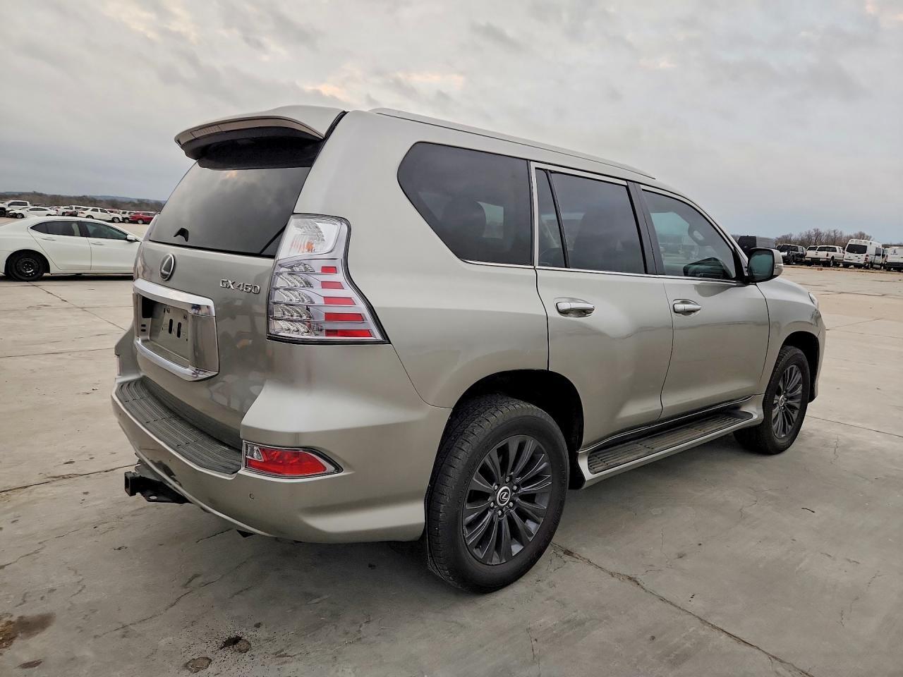 2023 Lexus Gx 460 - Фото 3