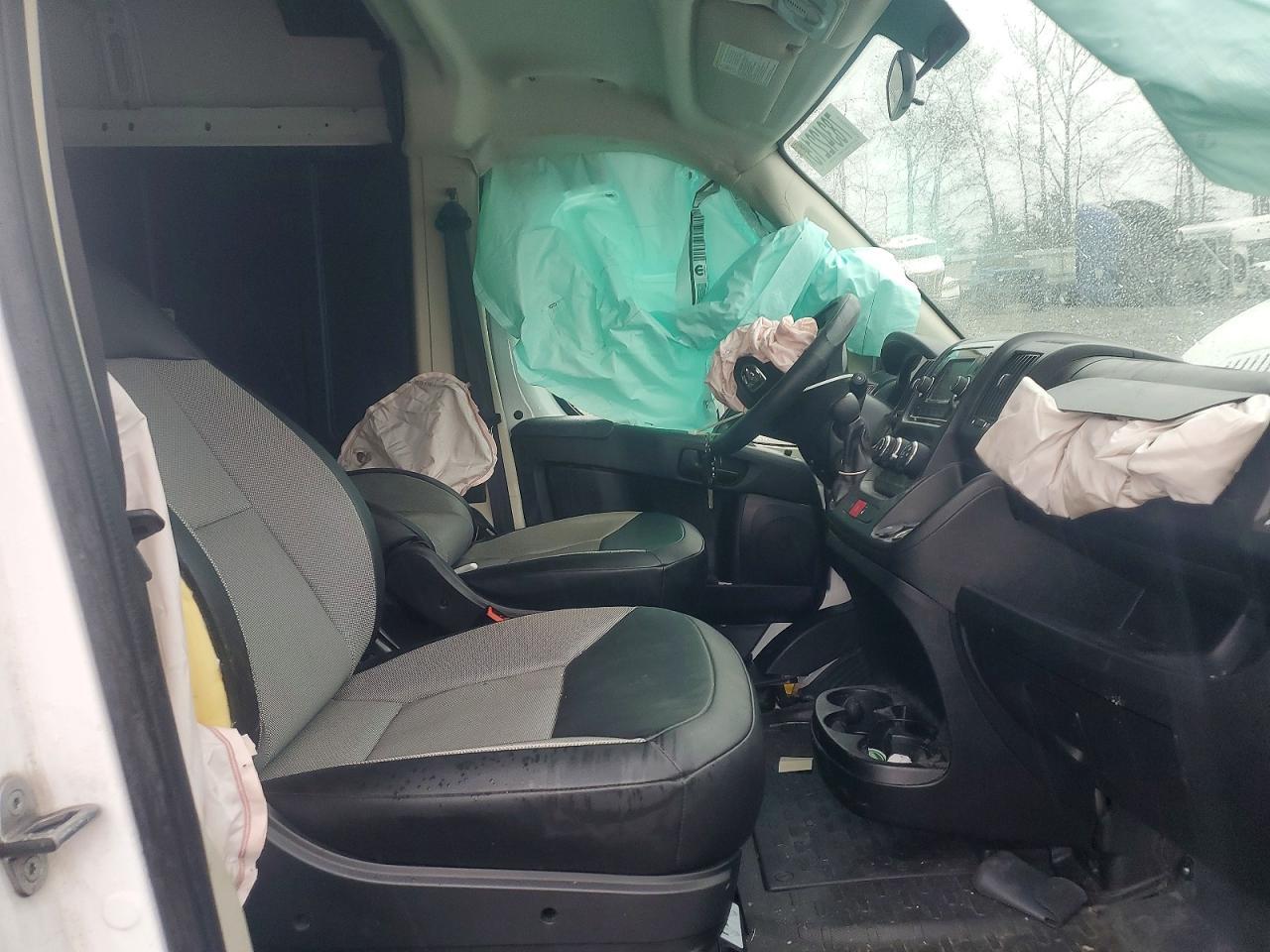 2021 Ram Promaster 2500 Delivery Van - Image 7
