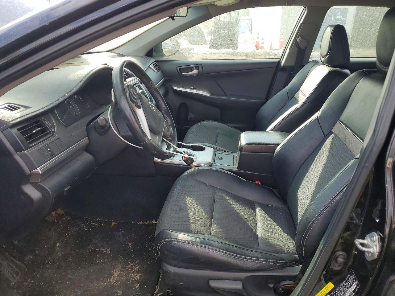 2013 Toyota Camry L - Image 7
