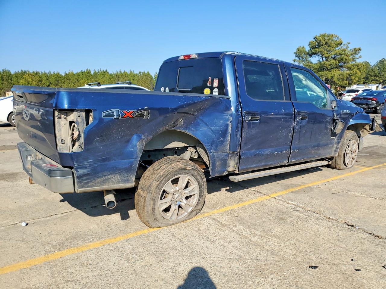 2015 Ford F150 Supercrew - Фото 3