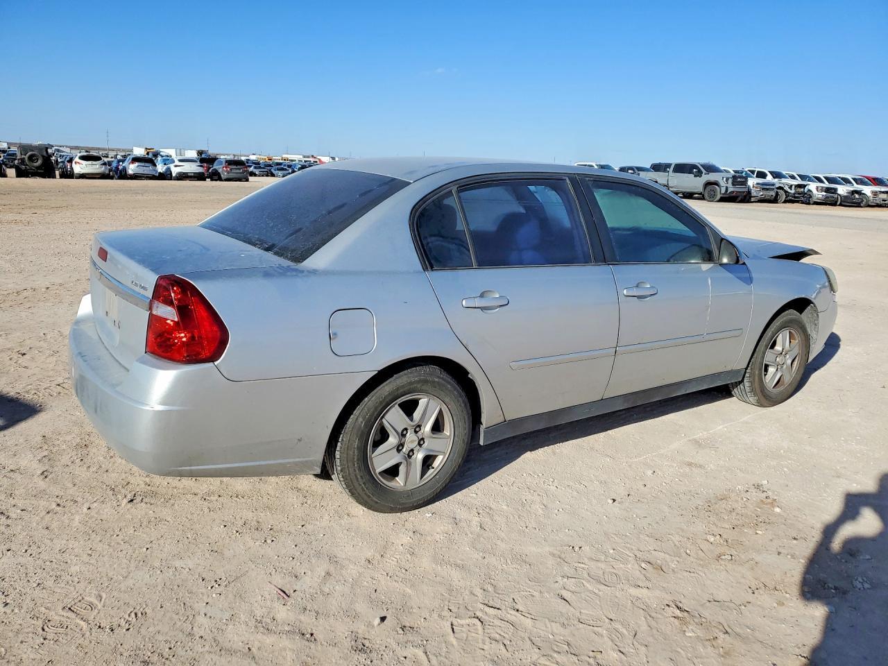 2004 Chevrolet Malibu Ls - Фото 3