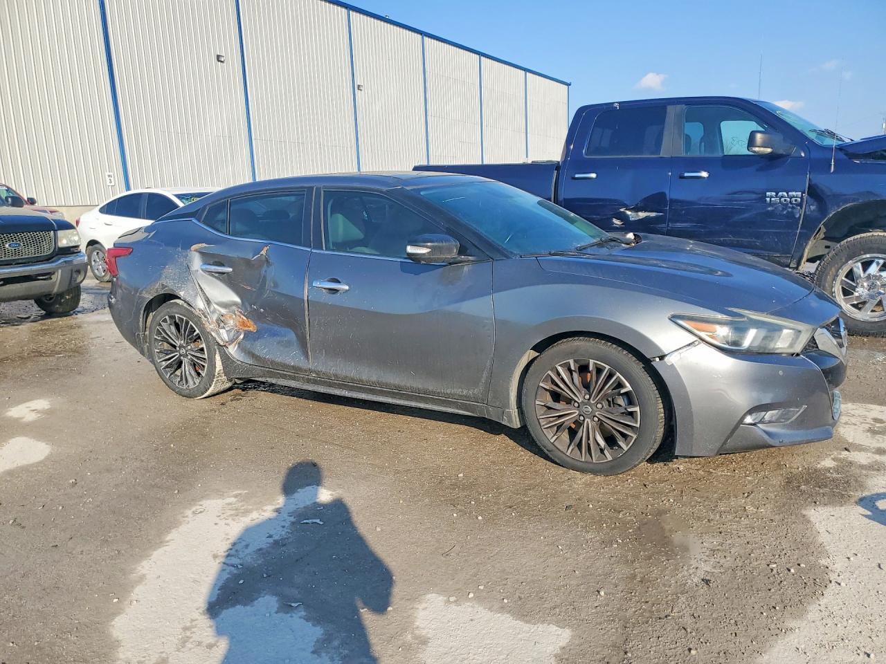 2016 Nissan Maxima 3.5S - Image 4