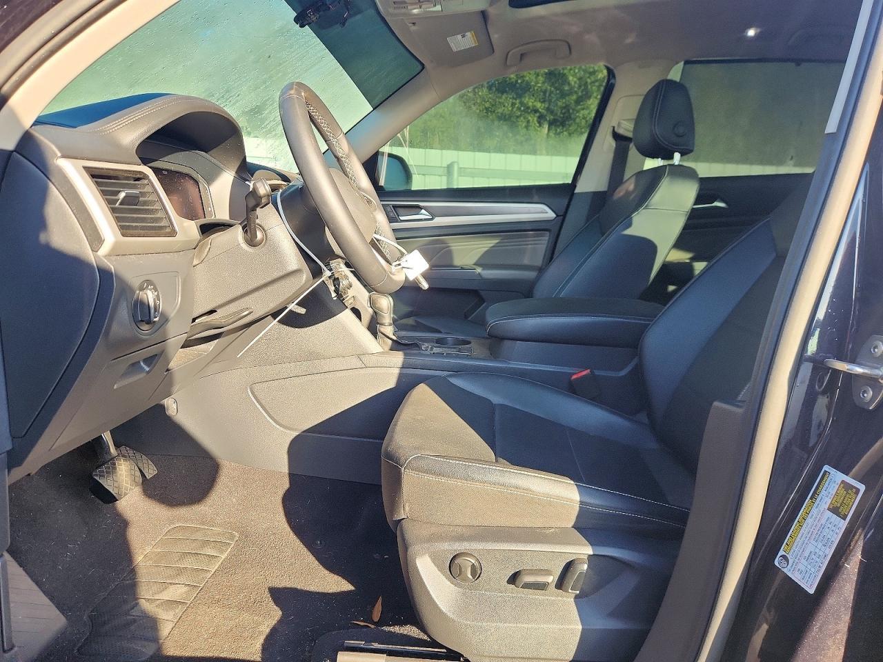 2023 Volkswagen Atlas Se - Фото 7