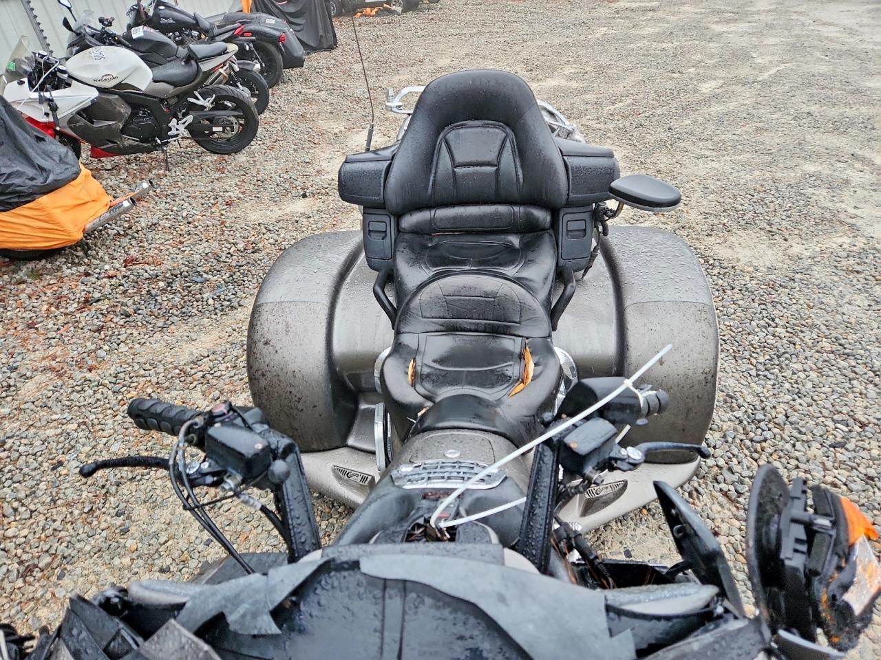 2006 Honda Gl1800 - Image 5