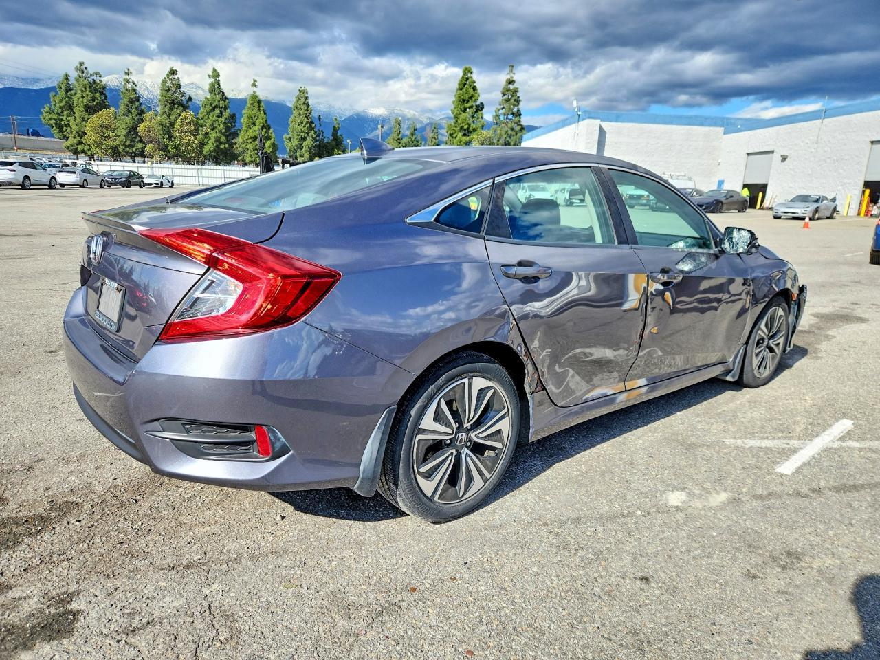 2016 Honda Civic Exl - Image 3