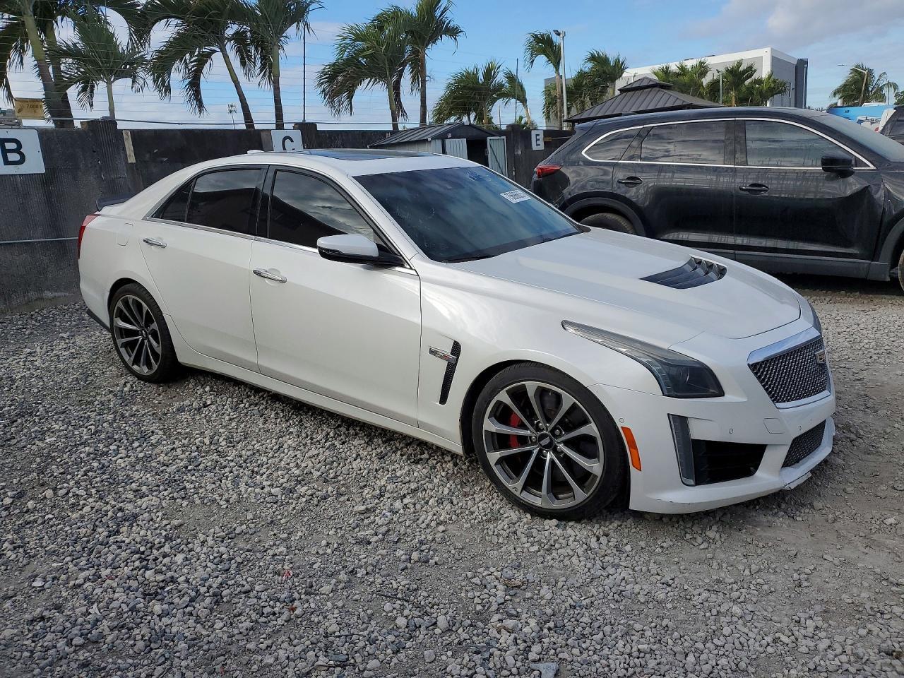 2017 Cadillac Cts-V - Фото 4