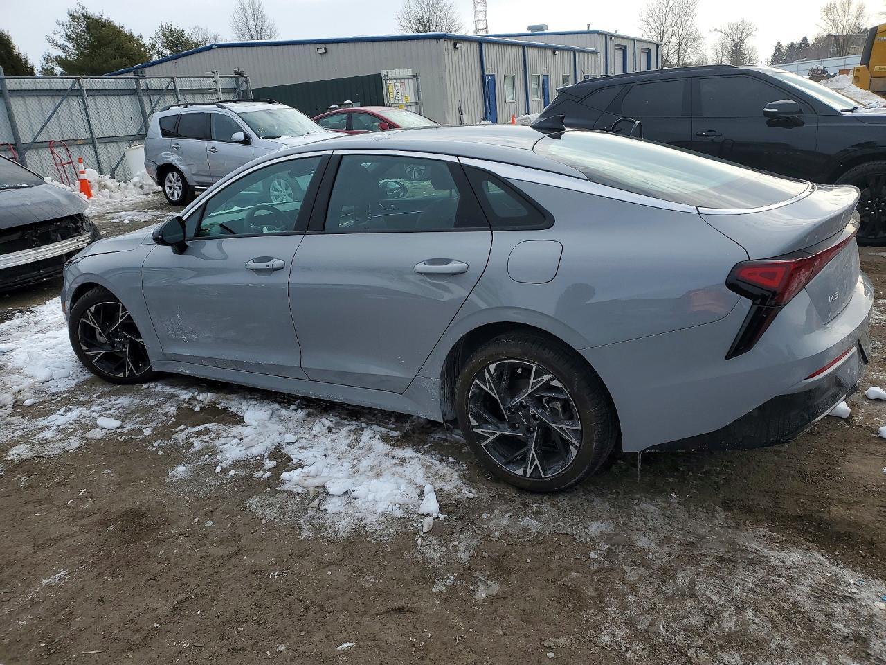 2025 Kia K5 Gt Line - Image 2