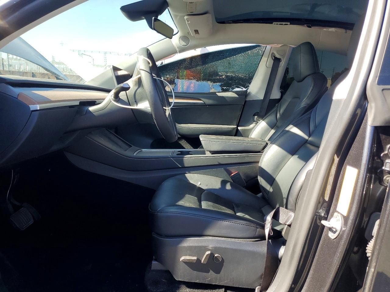2024 Tesla Model Y - Фото 7