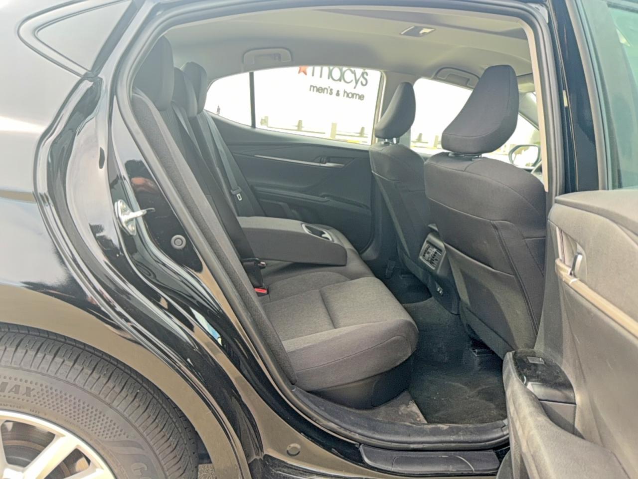 2025 Toyota Camry Xse - Image 6