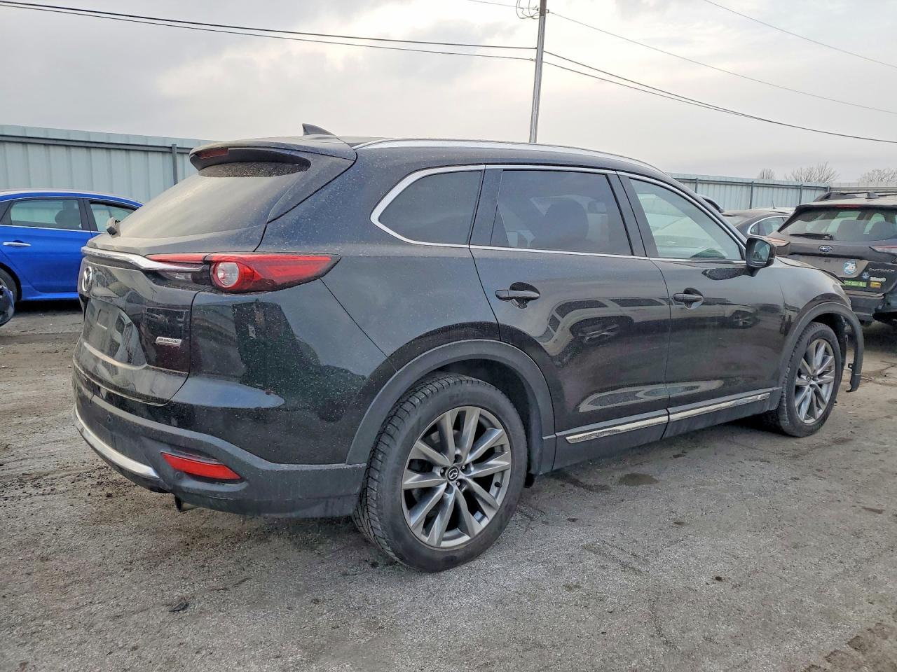 2017 Mazda Cx-9 Grand Touring - Image 3