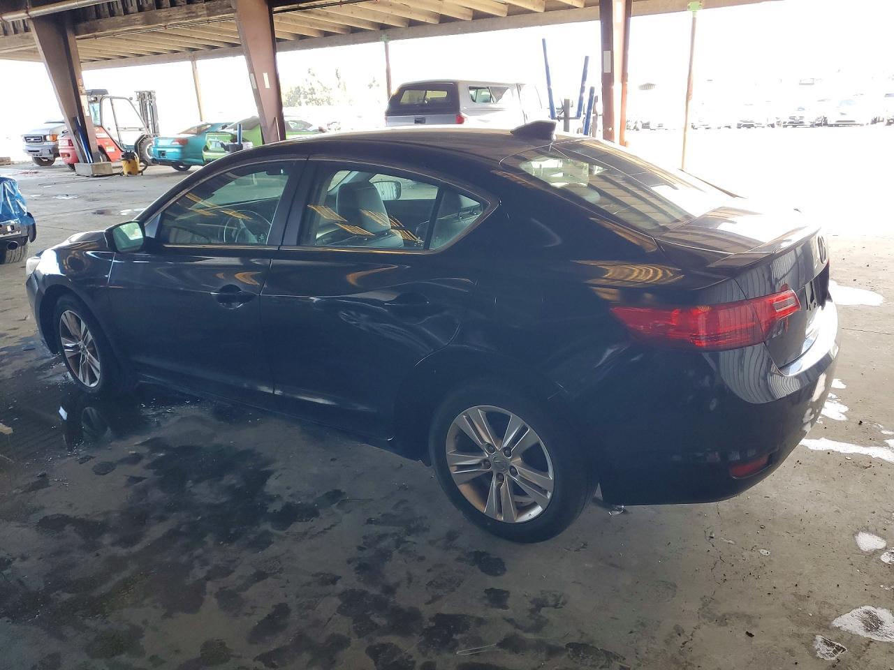 2013 Acura Ilx - Фото 2
