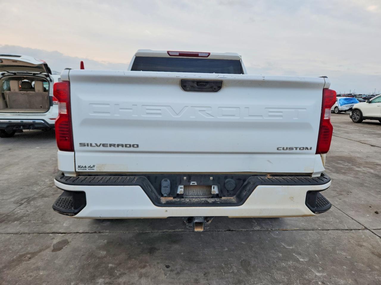 2022 Chevrolet Silverado K1500 Custom - Image 6