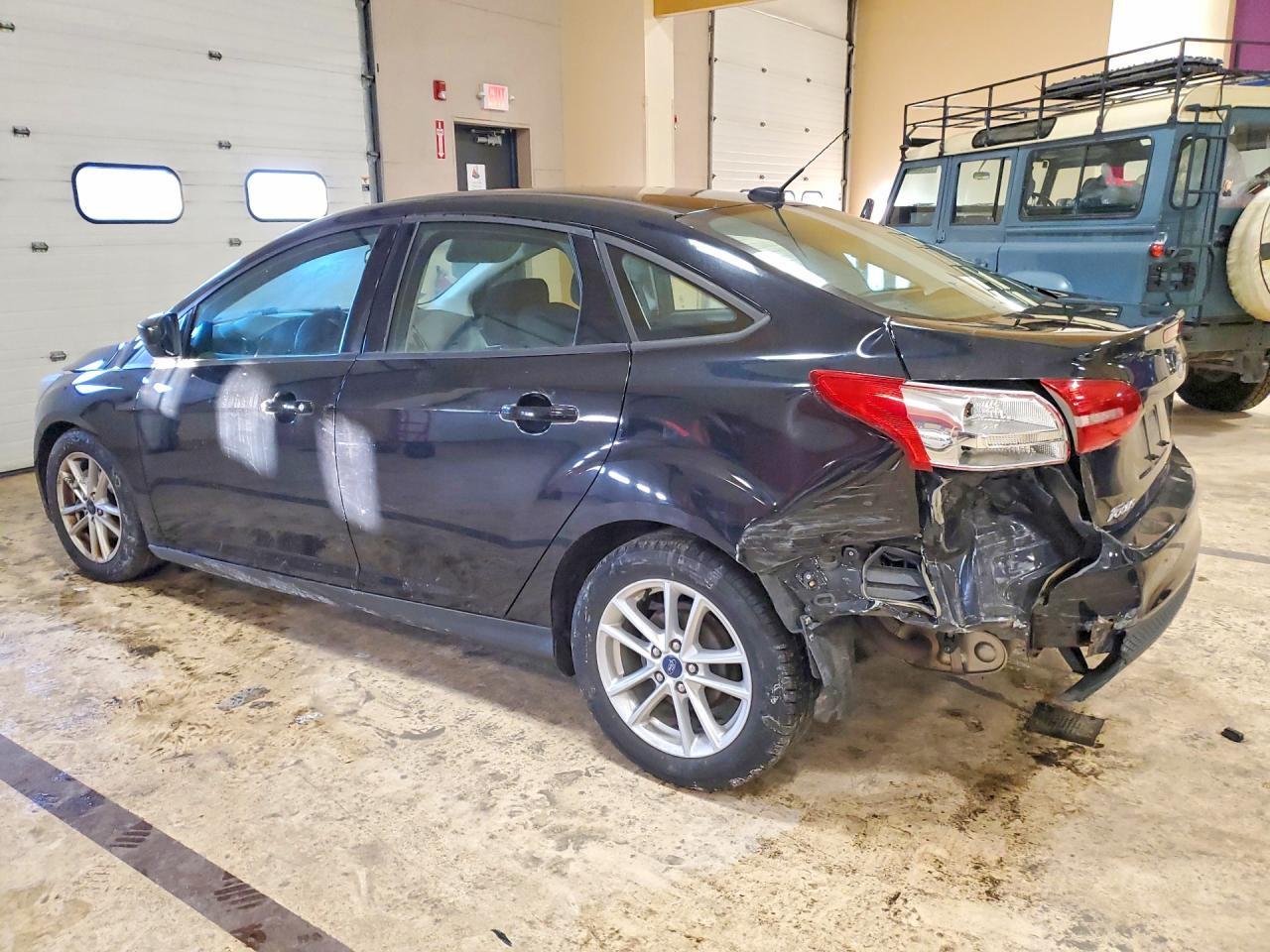 2018 Ford Focus Se - Image 2