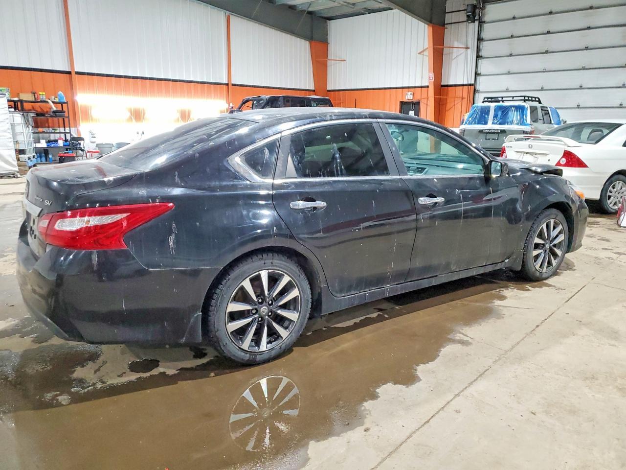 2016 Nissan Altima 2.5 - Image 3