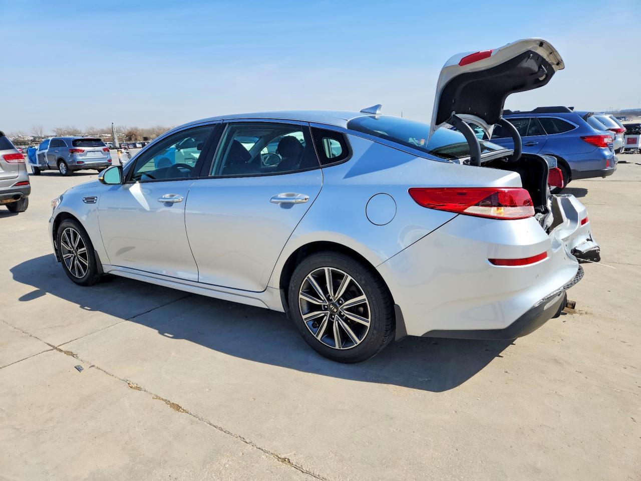 2019 Kia Optima Lx - Image 2