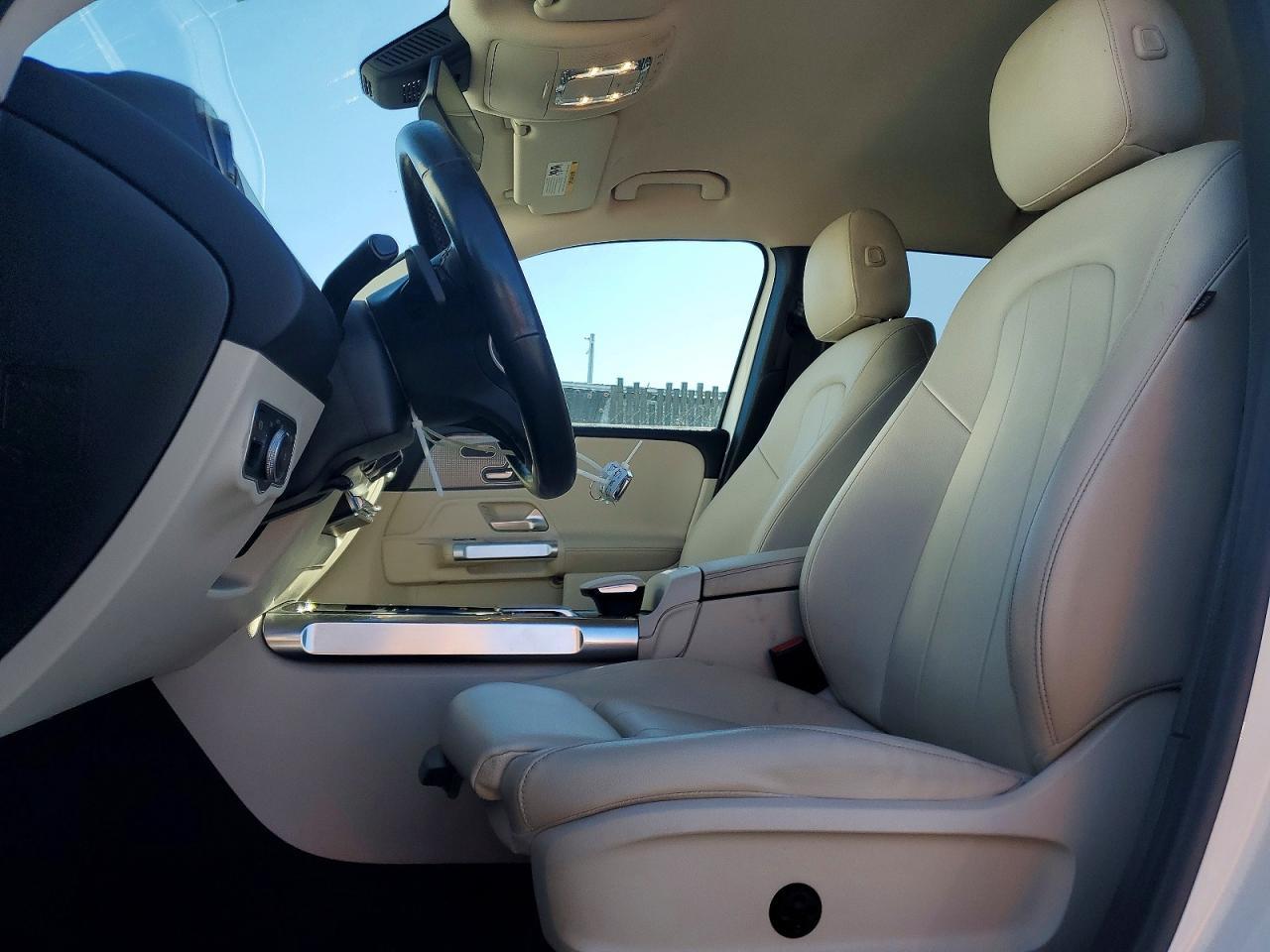 2020 Mercedes-Benz Glb 250 4Matic - Фото 7