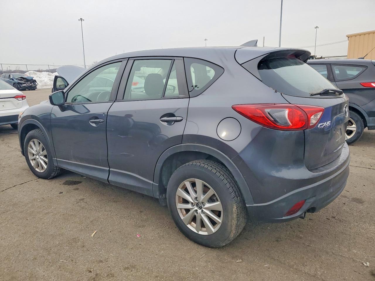 2016 Mazda Cx-5 Sport - Image 2