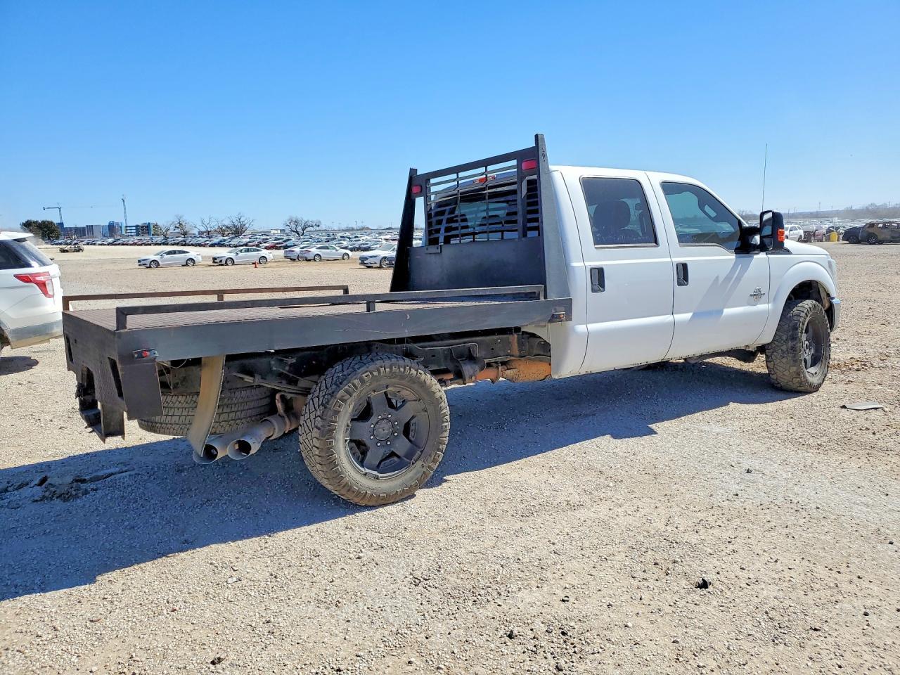 2015 Ford F250 Super Duty - Фото 3
