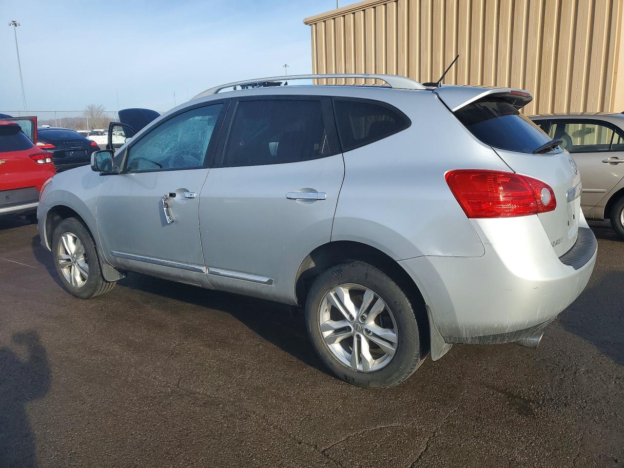 2013 Nissan Rogue S - Фото 2