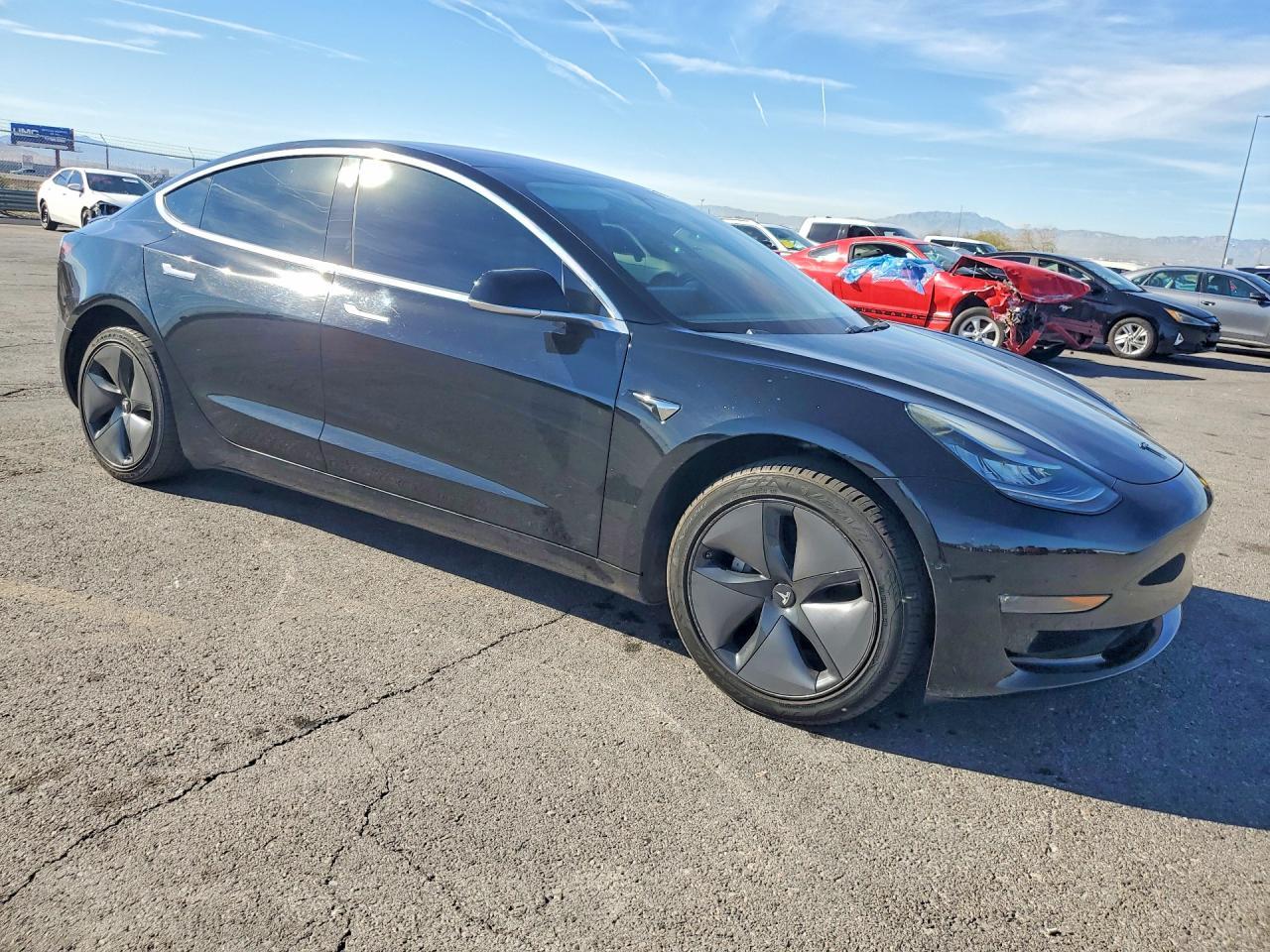 2018 Tesla Model 3 - Image 4