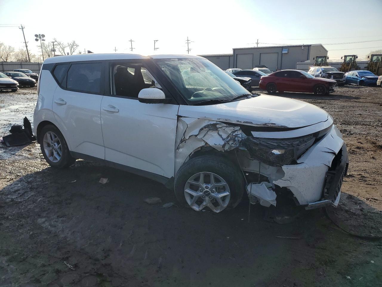 2023 Kia Soul Lx - Фото 4