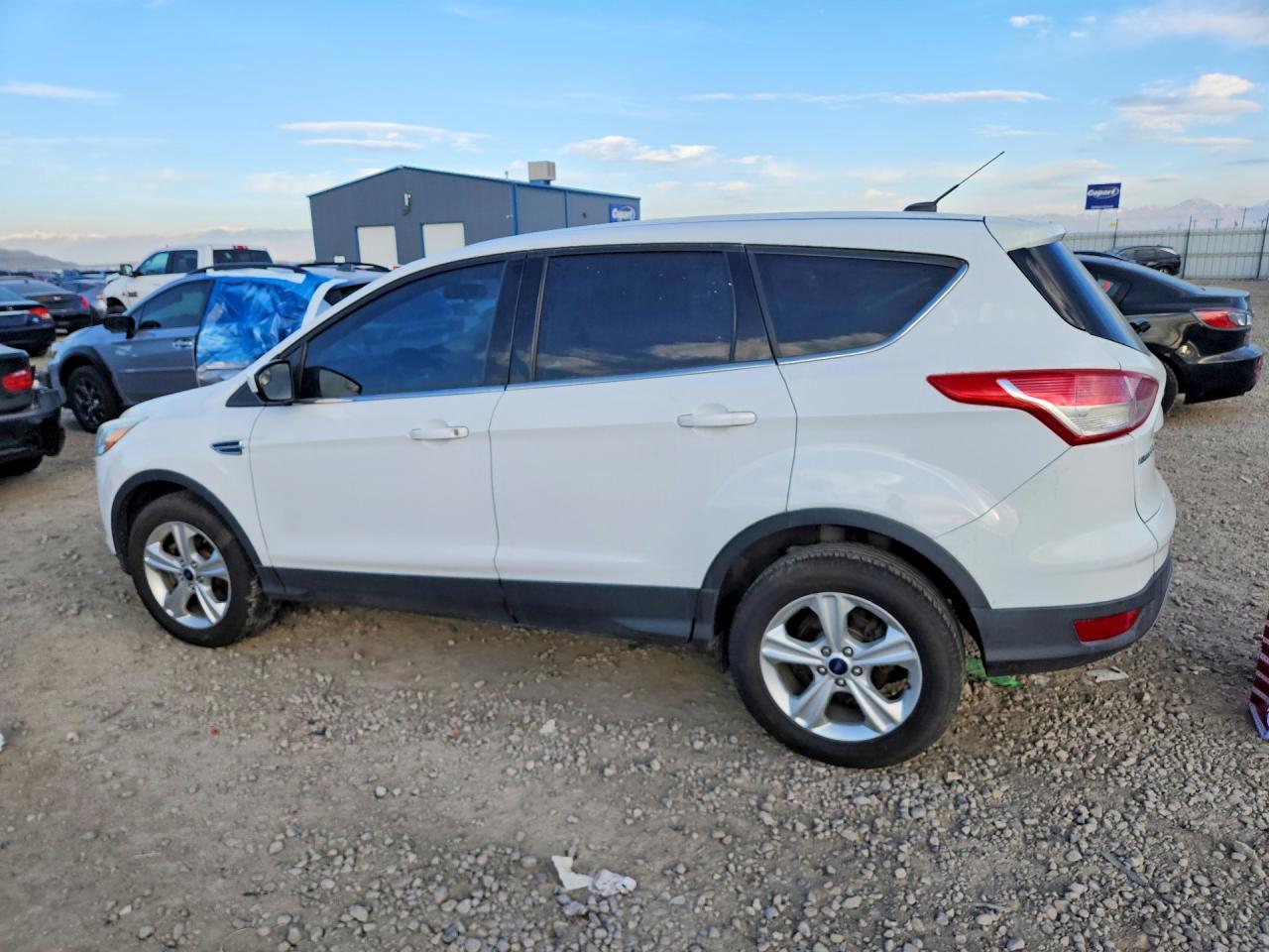 2015 Ford Escape Se - Фото 2