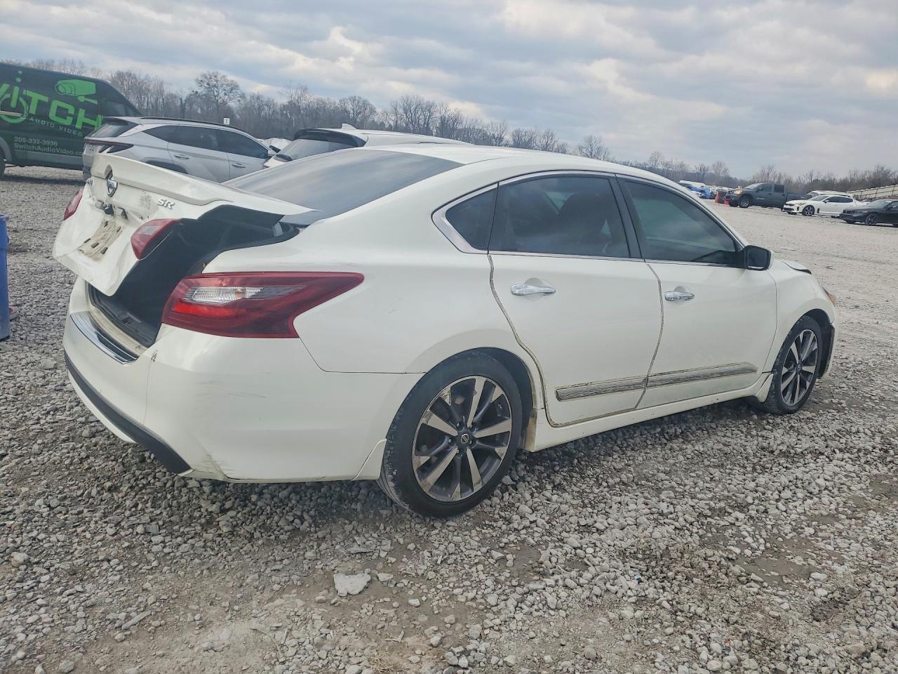 2017 Nissan Altima 2.5 - Фото 3