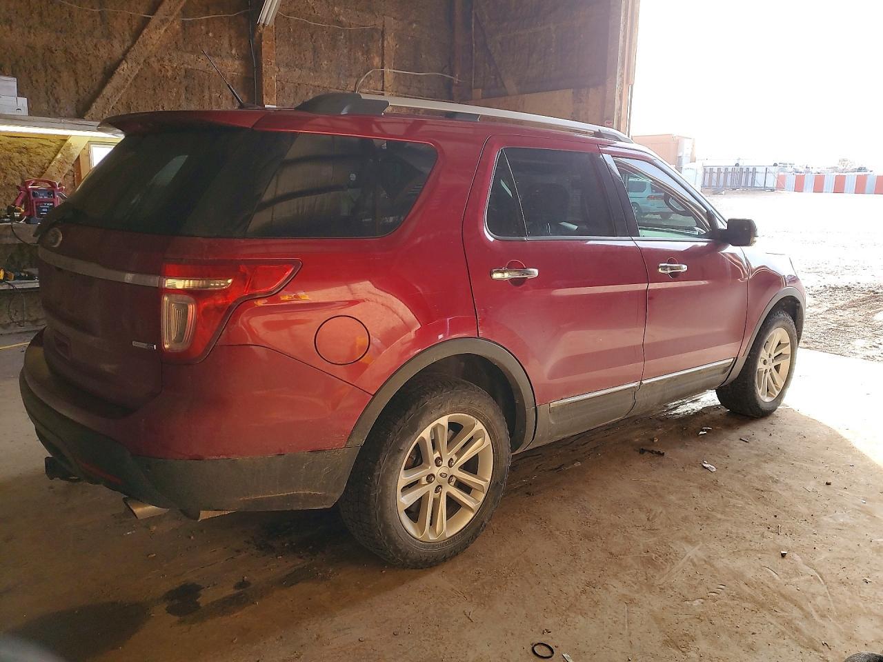 2015 Ford Explorer Xlt - Фото 3