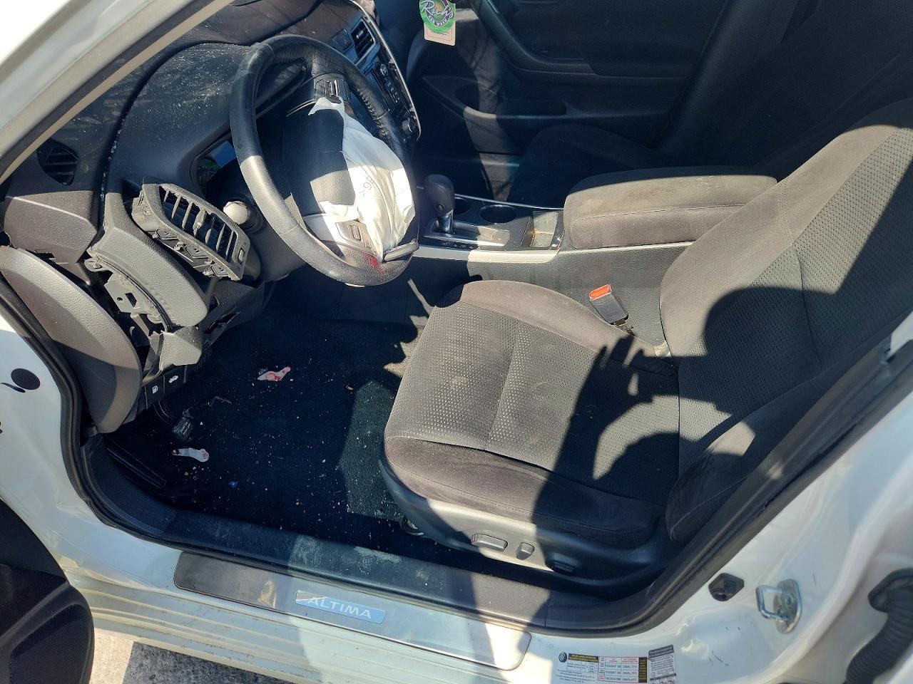 2015 Nissan Altima 2.5 - Фото 7