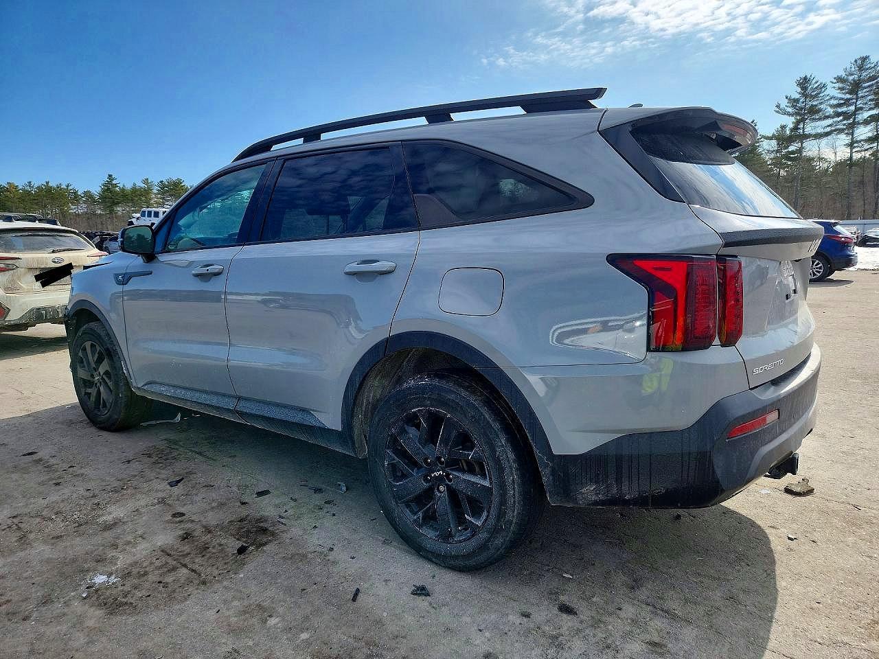 2023 Kia Sorento - Фото 2