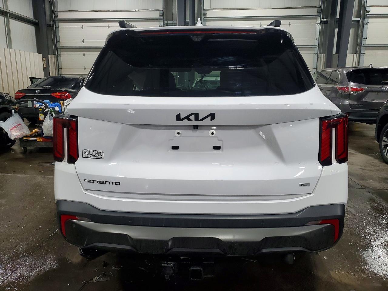 2025 Kia Sorento X-Line Sx Prestige - Image 6