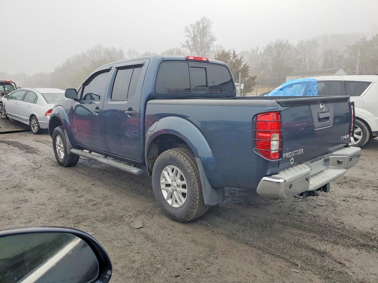 2015 Nissan Frontier S - Фото 2