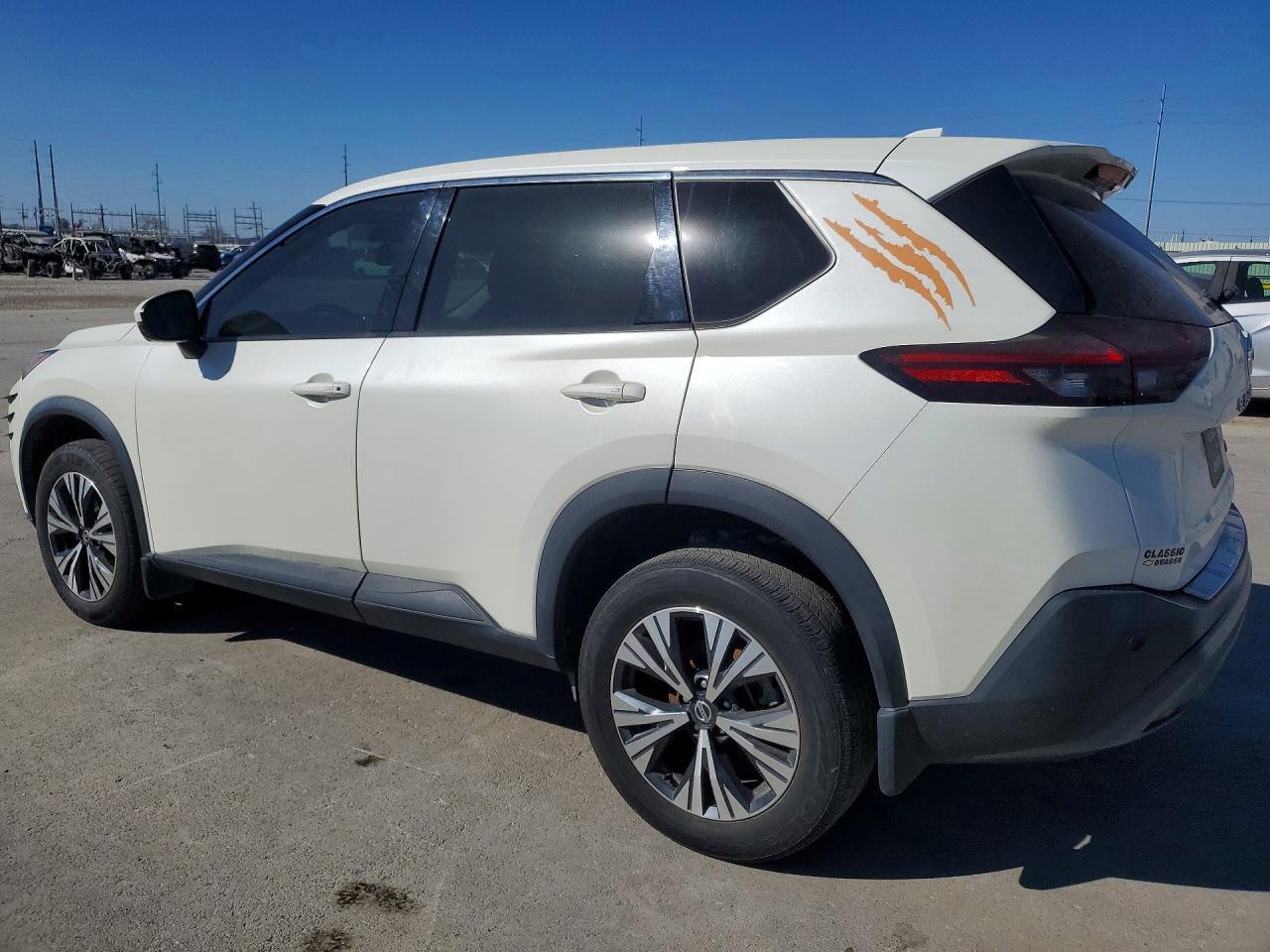 2021 Nissan Rogue Sv - Фото 2