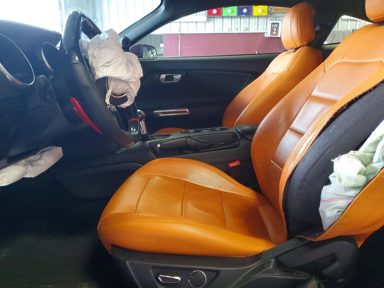 2018 Ford Mustang - Image 7