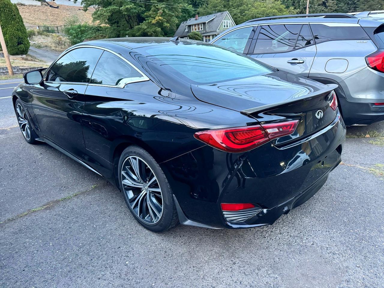 2018 Infiniti Q60 3.0T Luxe - Фото 4