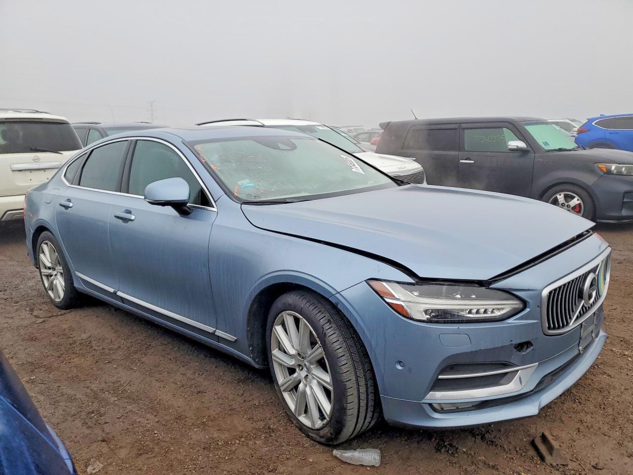 2017 Volvo S90 T6 Inscription - Image 4