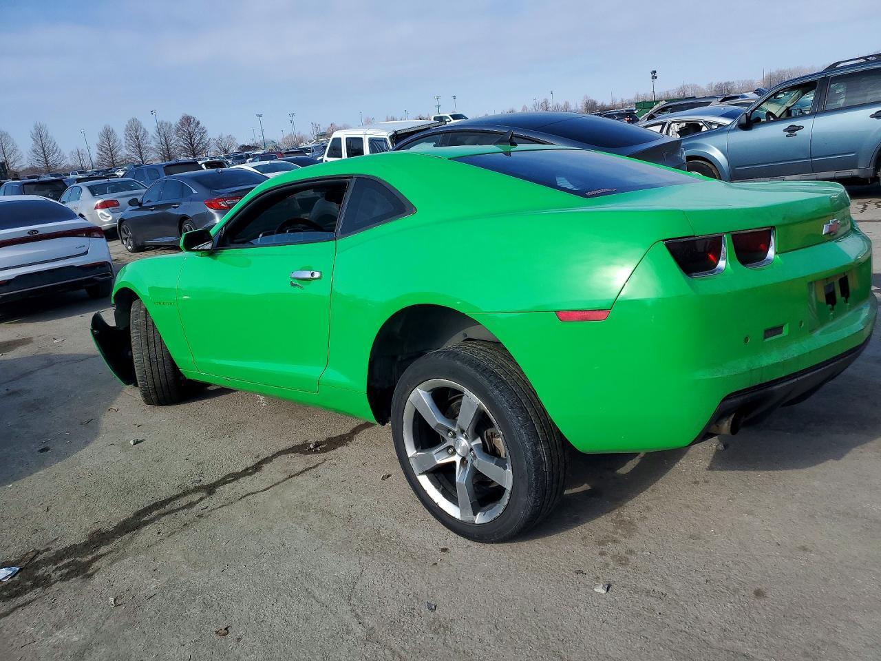2013 Chevrolet Camaro Ls - Фото 2