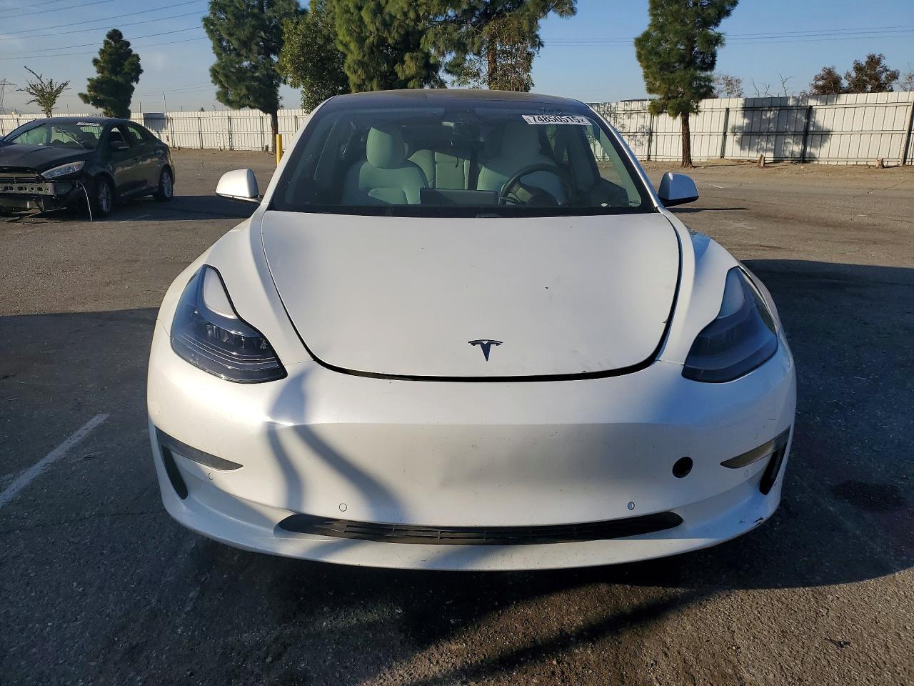 2021 Tesla Model 3 - Image 5