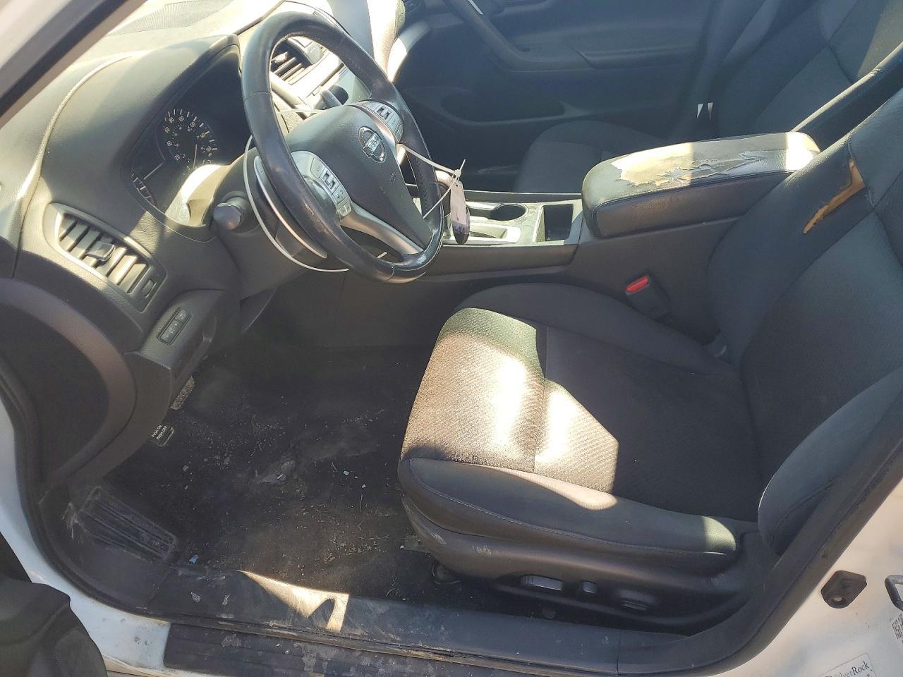 2016 Nissan Altima 2.5 - Image 7