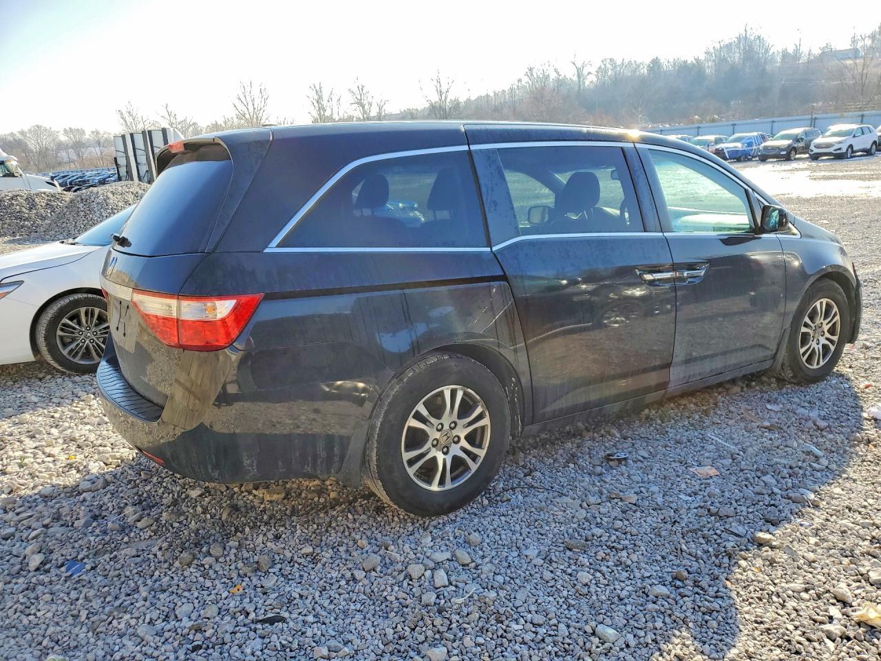 2012 Honda Odyssey - Image 3