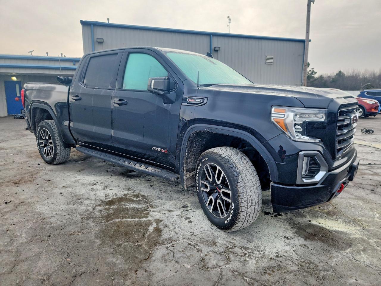 2021 GMC Sierra K1500 At4 - Фото 4
