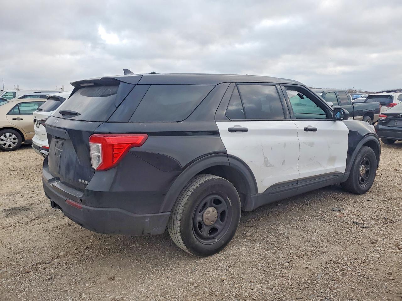 2024 Ford Explorer Police Interceptor - Фото 3