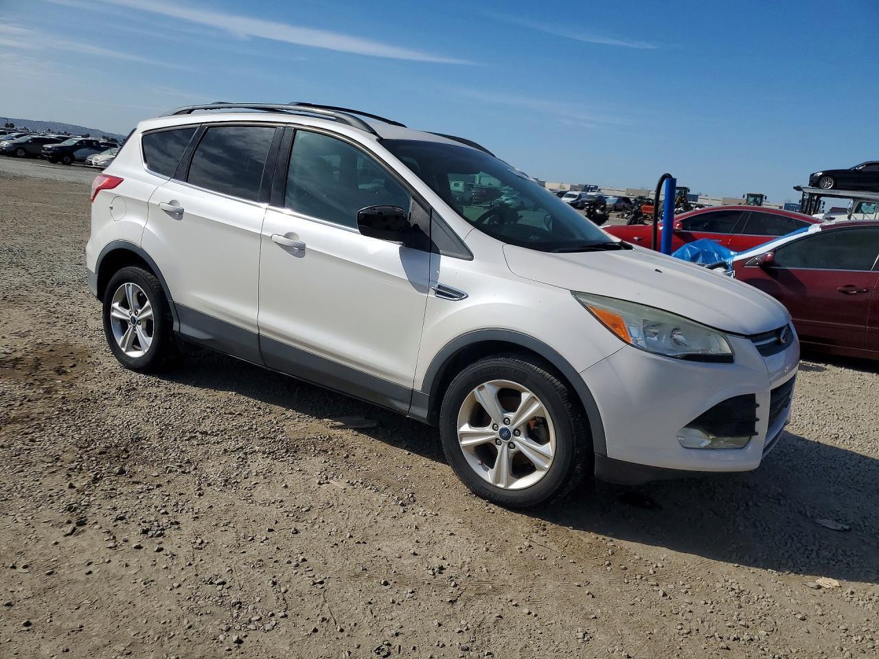 2014 Ford Escape Se - Фото 4