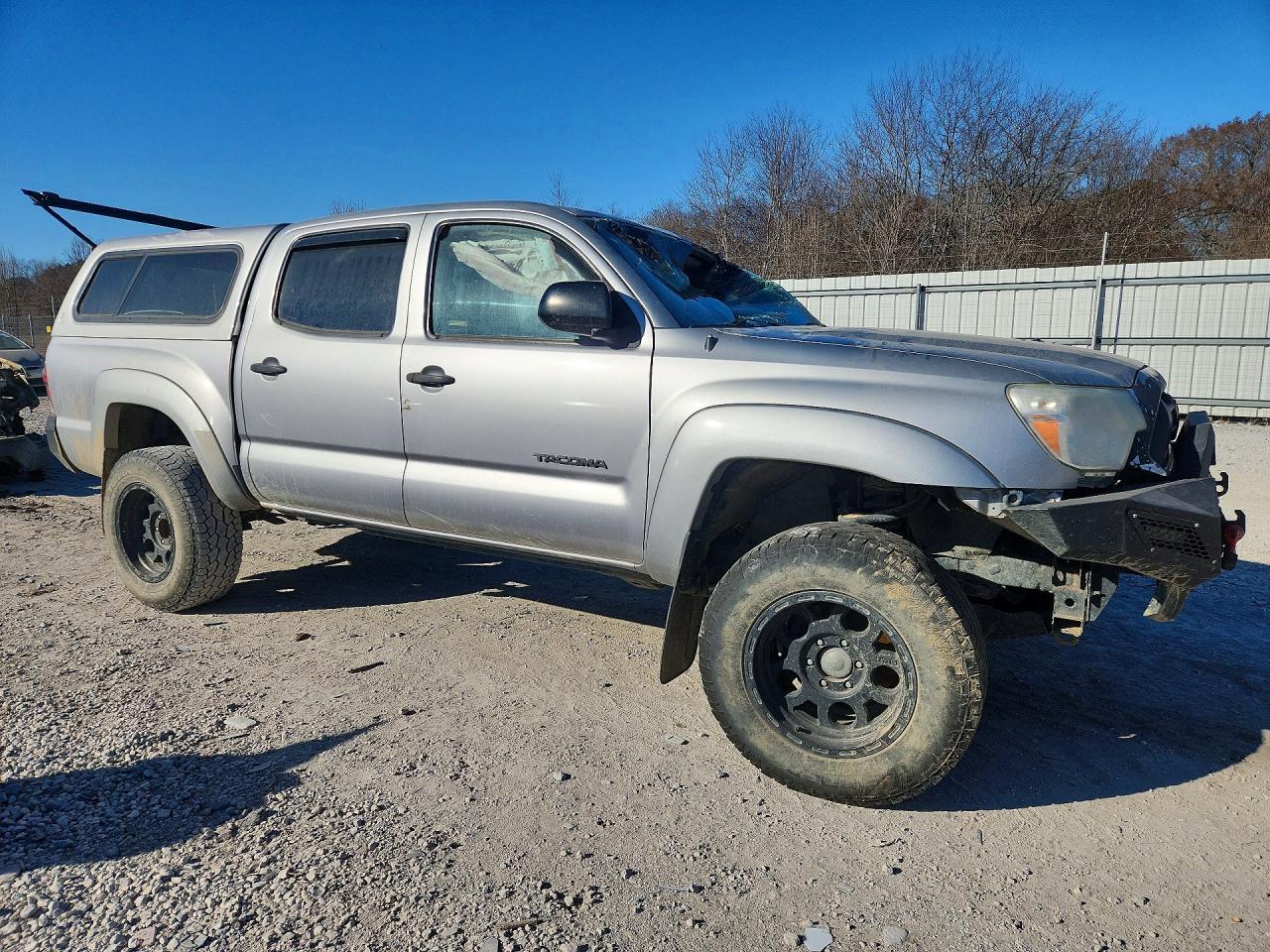 2015 Toyota Tacoma Double Cab - Фото 4