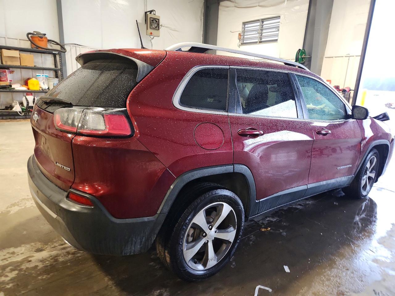 2019 Jeep Cherokee Limited - Image 3