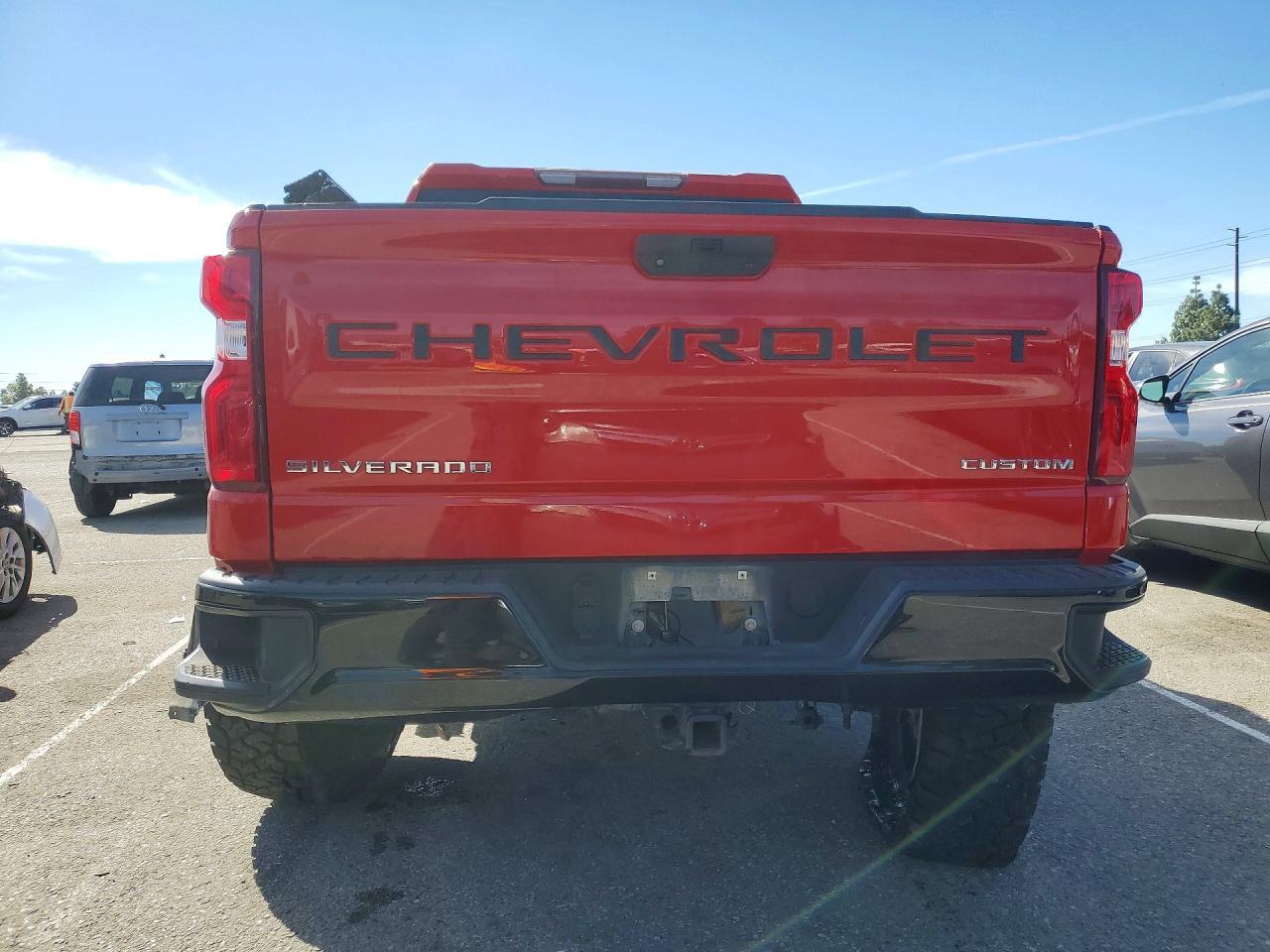 2019 Chevrolet Silverado K1500 Trail Boss Custom - Image 6