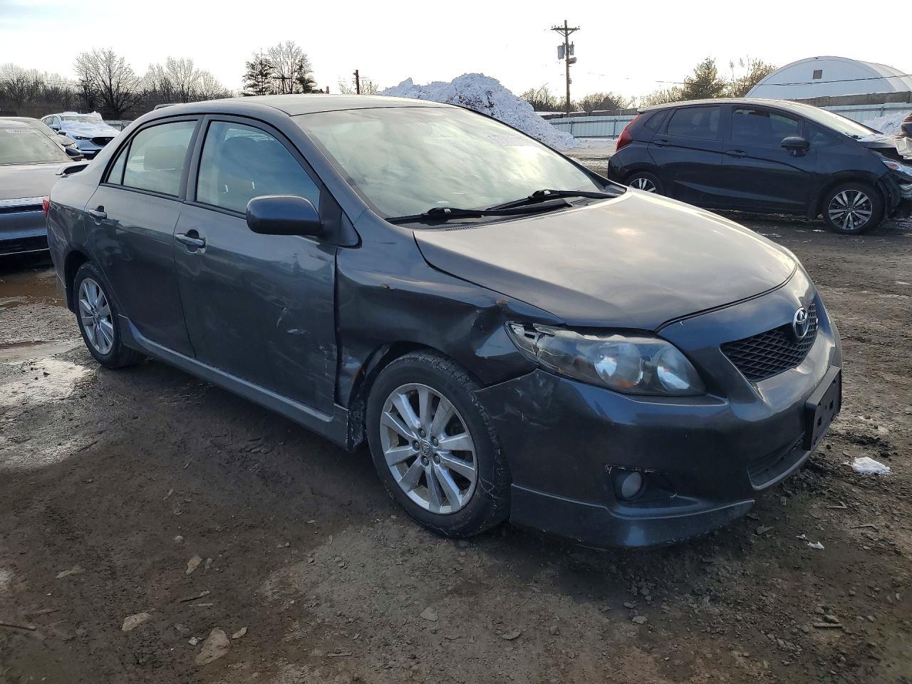 2010 Toyota Corolla Base - Фото 4