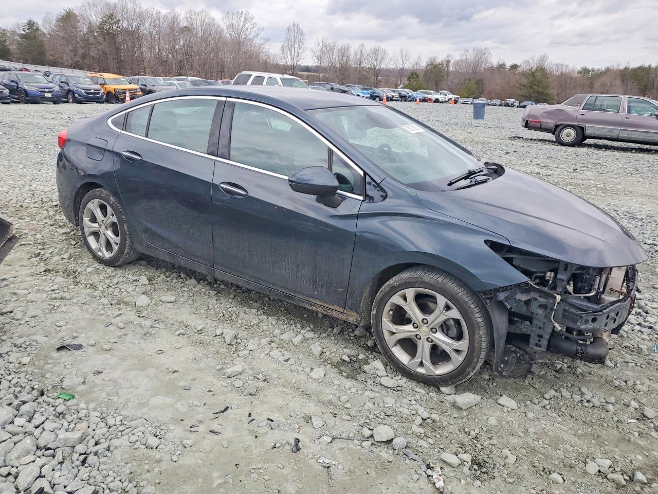 2018 Chevrolet Cruze Premier - Фото 4