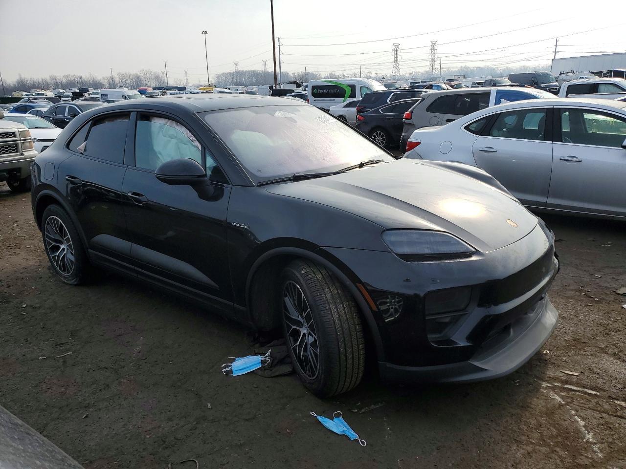 2025 Porsche Macan 4S - Фото 4