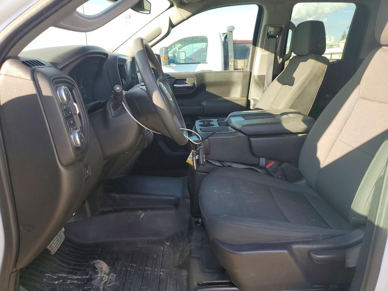 2024 GMC Sierra K1500 - Image 7
